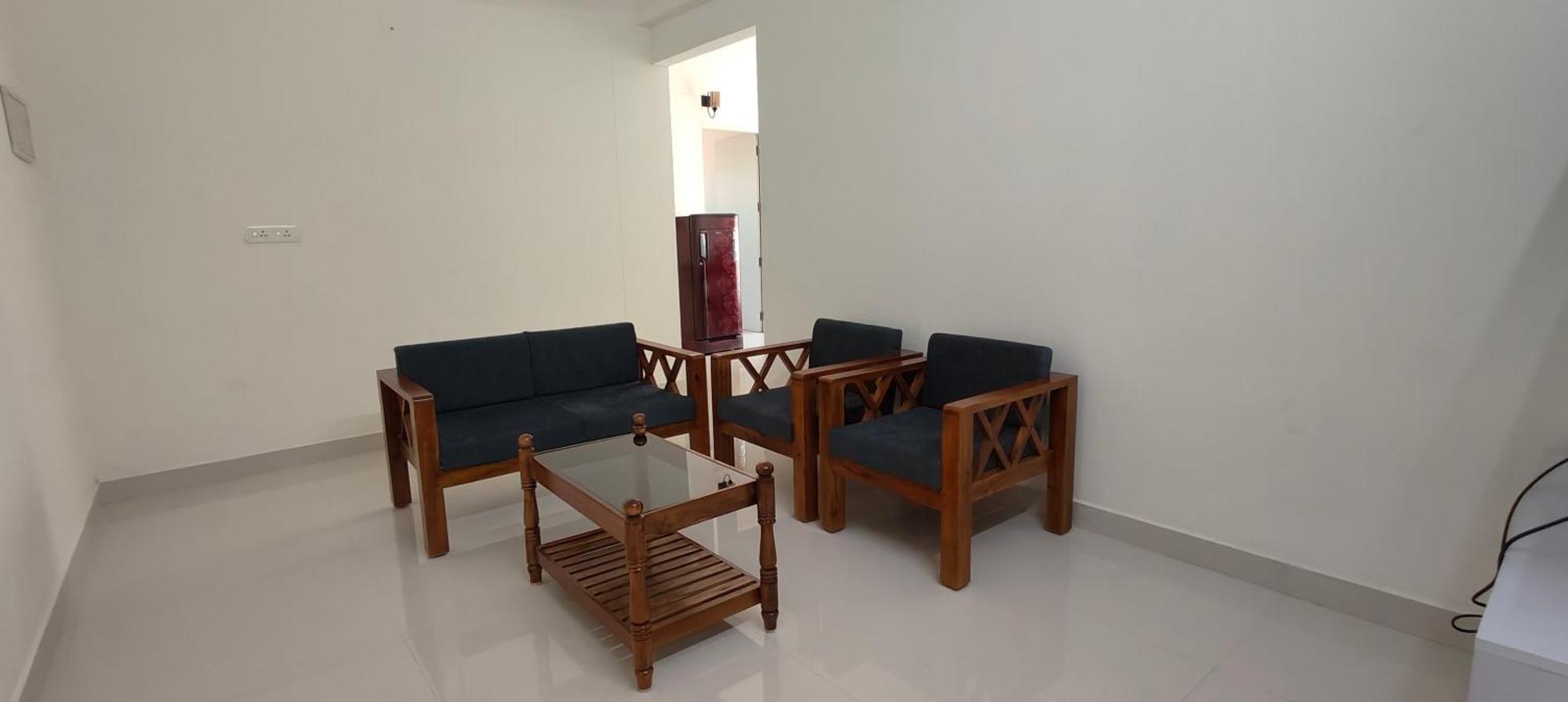 Hobiz Serviced Apartments Chalakuzhy Nr Medical College Trivandrum トリバンドラム エクステリア 写真