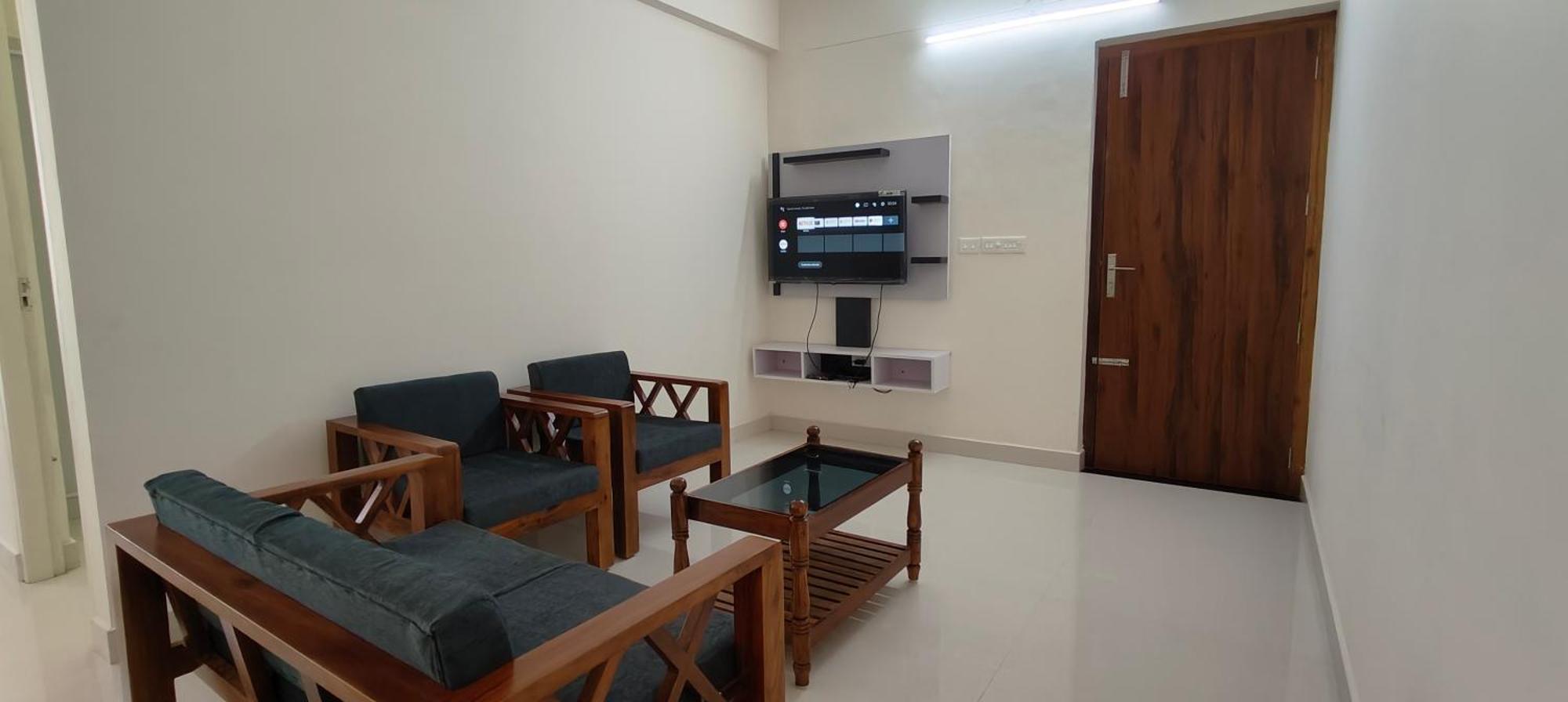 Hobiz Serviced Apartments Chalakuzhy Nr Medical College Trivandrum トリバンドラム エクステリア 写真